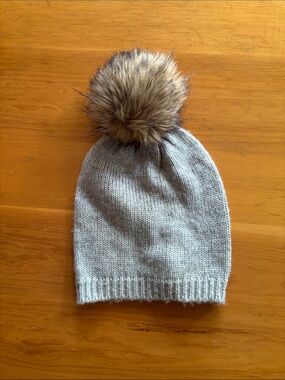 Aerie Pom Beanie in Light Gray with Faux Fur Pom